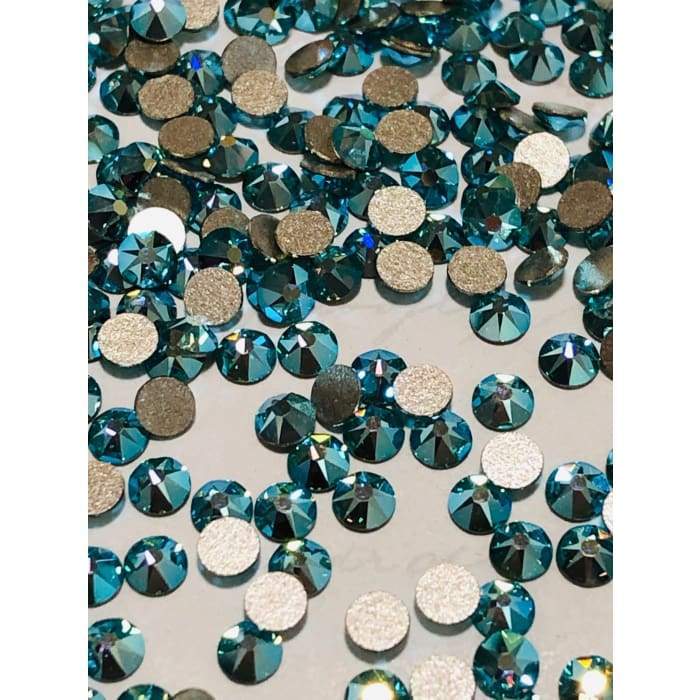 2088 Swarovski Light Turquoise AB - OceanNailSupply